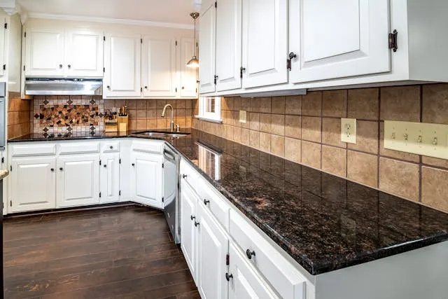 Granite Black 2